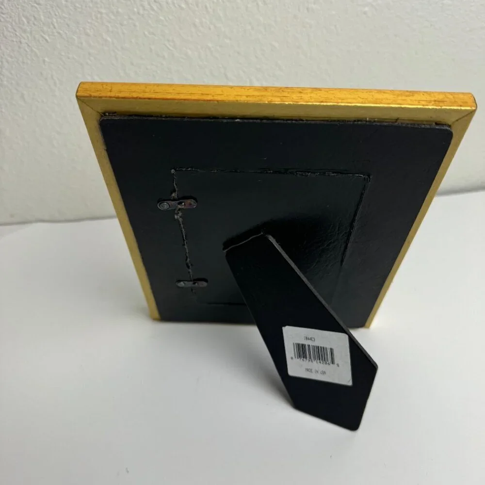 Vintage Made in USA Wooden  Picture Frame  with Gold